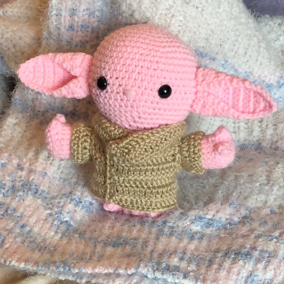 SALE Crochet Pink Girl Baby Yoda - Picture 4 of 10